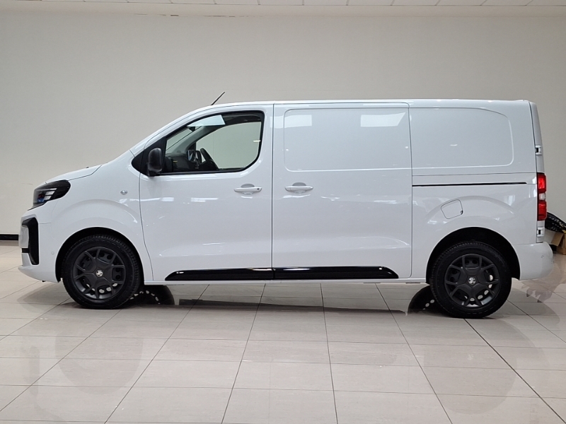 Vauxhall Vivaro 1.5 Turbo D 120 Pro H1 Van White #4
