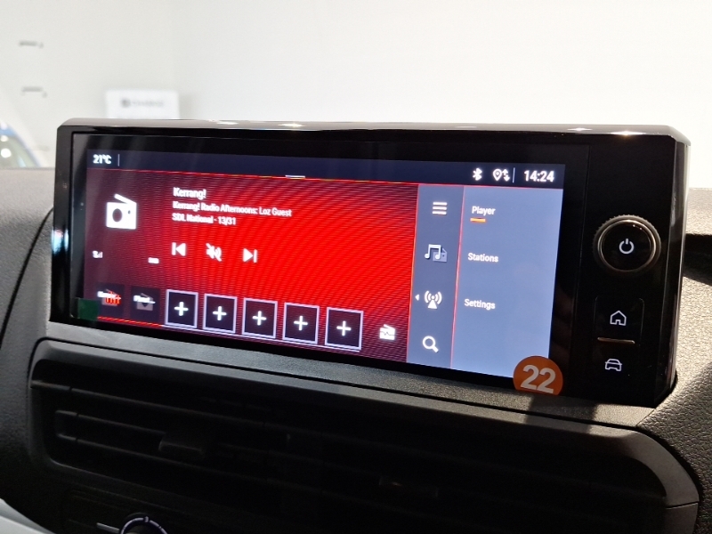 Vauxhall Vivaro Pro Silver #11