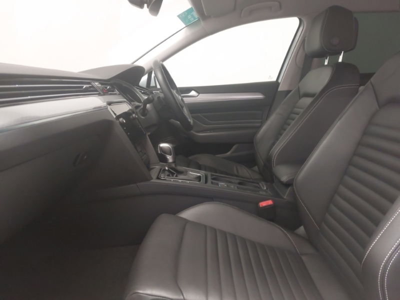 Volkswagen Passat 1.4 Tsi Phev Gte Dsg Silver #5