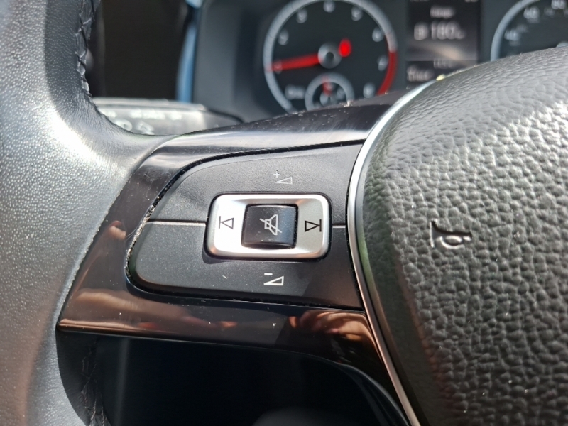 Volkswagen Polo Beats 1.0Tsi 95Ps Solid  #12