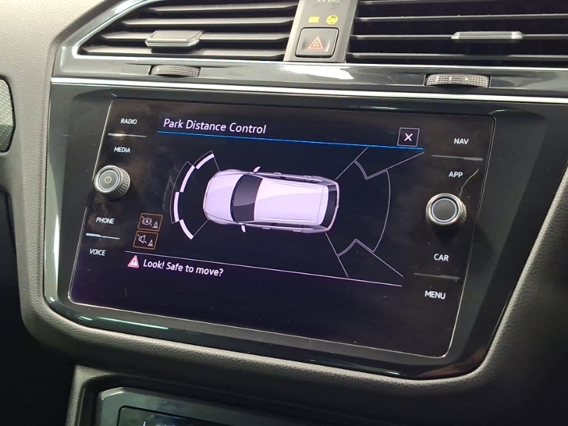 Volkswagen Tiguan 2.0 Tdi Active Grey #9
