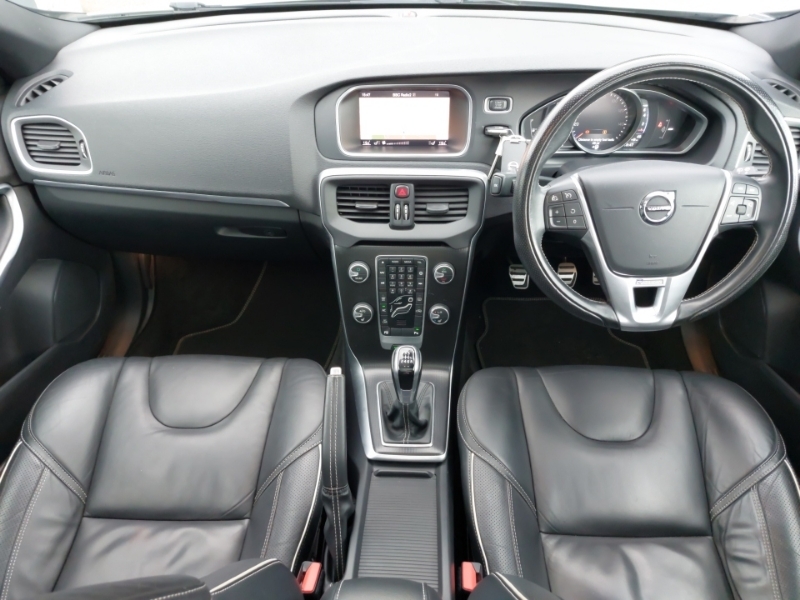 Volvo V40 T3 152 R Design Pro Silver #3