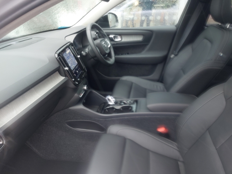 Volvo XC40 2.0 B4p Ultra Dark Silver #5