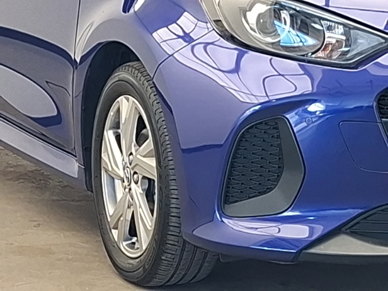 Mazda 2 1.5 E-skyactiv G Mhev Homura Aka #9