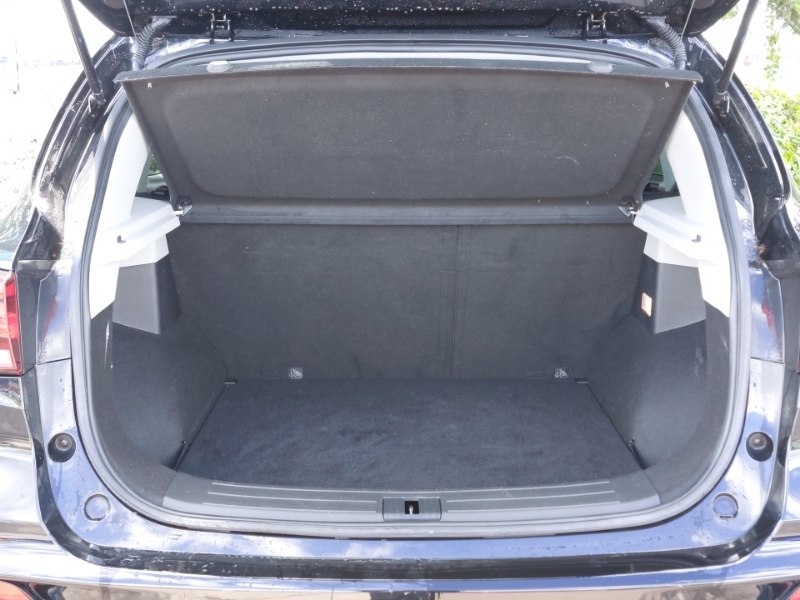 MG ZS Trophy Connect Black #18