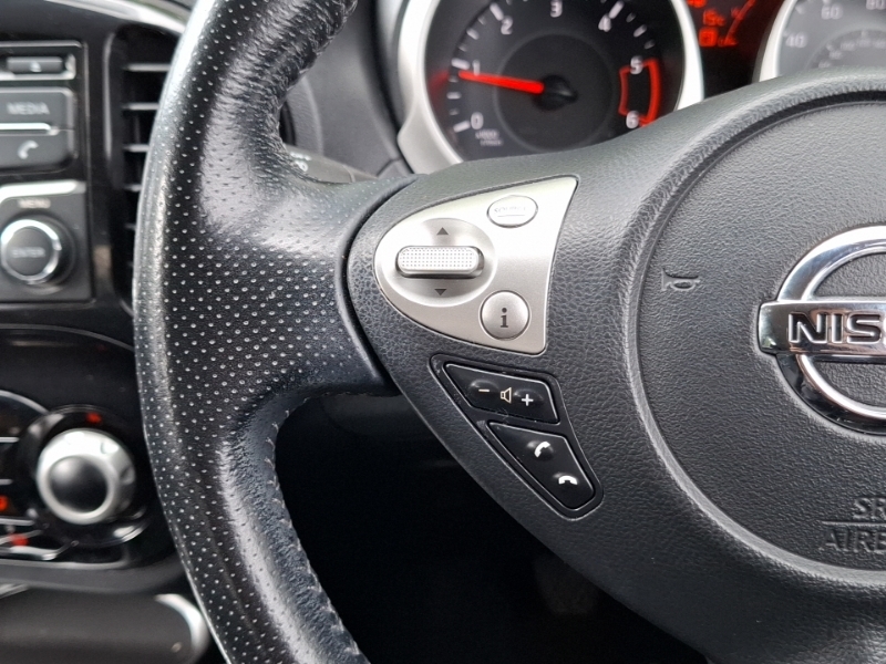 Nissan Juke Acenta Dig-t Blue #12
