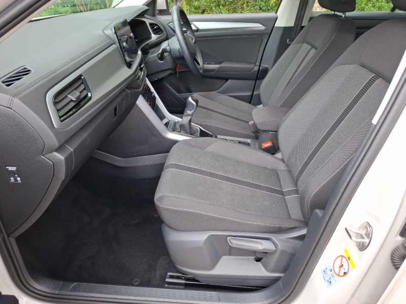Volkswagen T-Roc 1.0 Tsi Life RE73DVF Grey #5