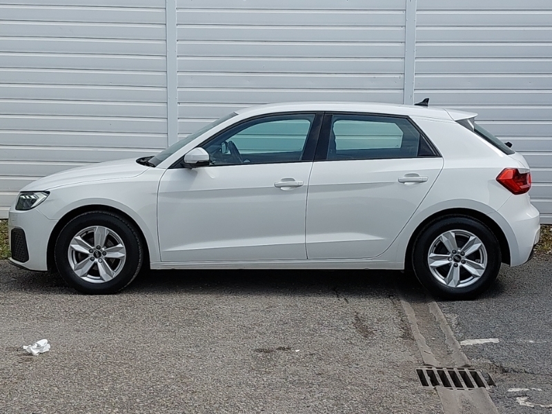 Audi A1 25 Tfsi Technik White #4