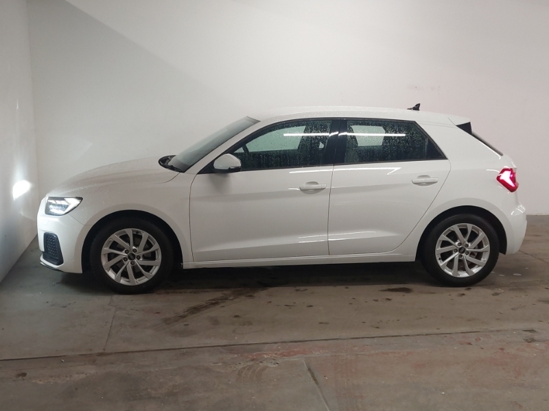 Audi A1 30 Tfsi 110 Sport White #4