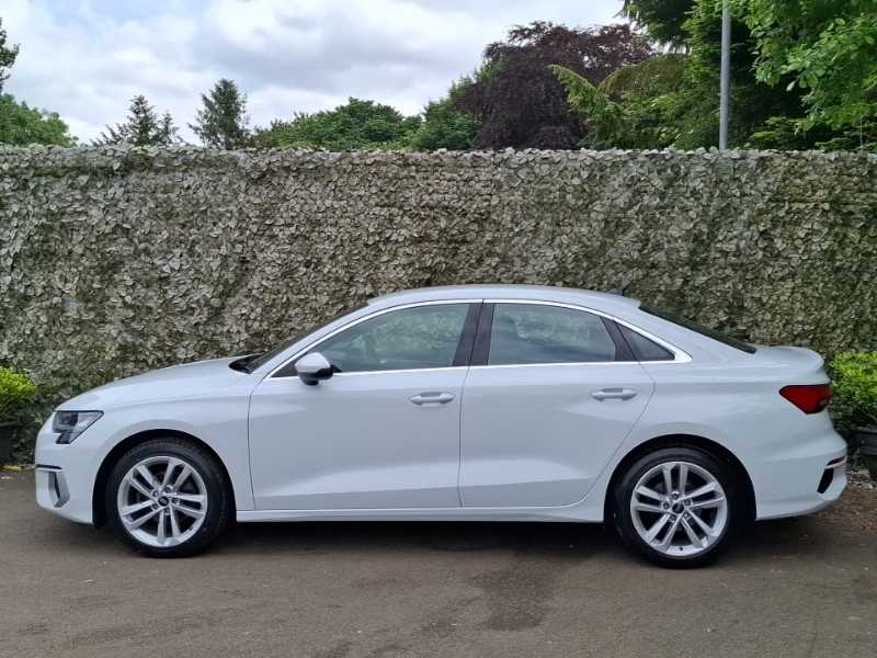 Audi A3 35 Tfsi Sport S Tronic White #4