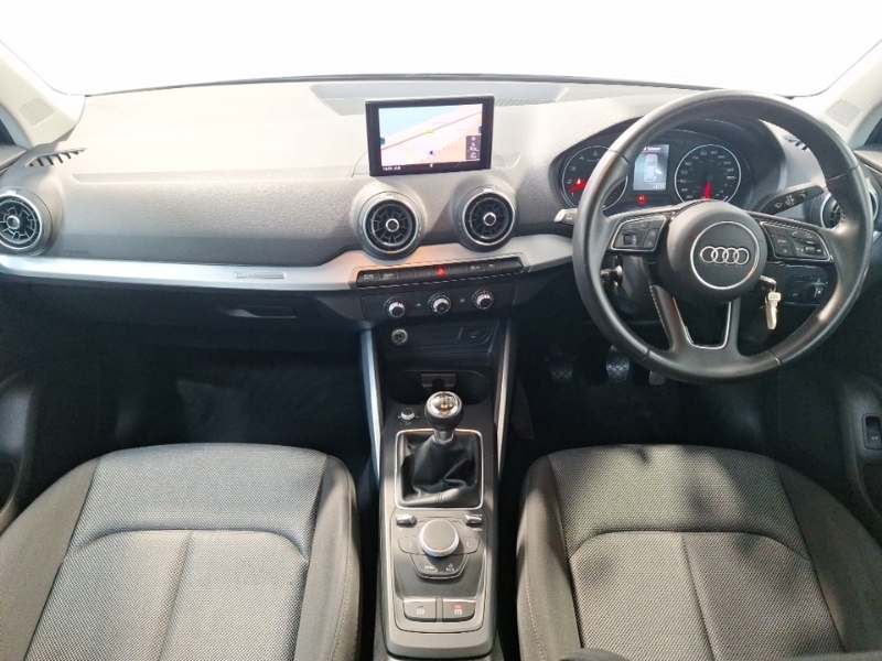 Audi Q2 1.0 Tfsi Sport Black #3