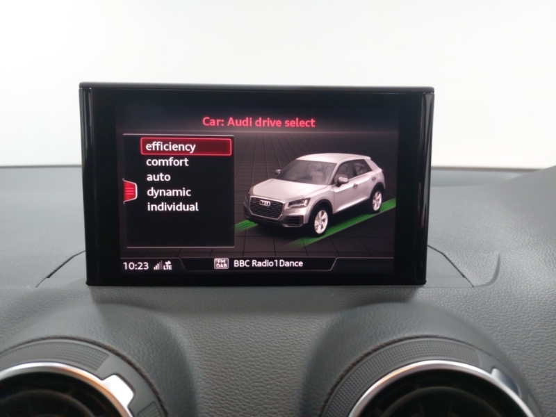 Audi Q2 30 Tdi S Line S Tronic White #17