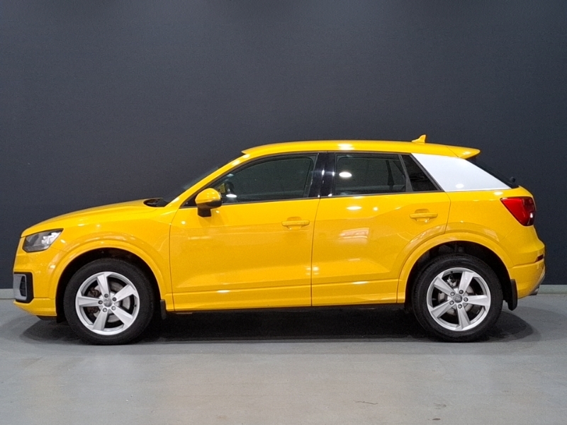 Audi Q2 1.4 Tfsi Sport S Tronic Yellow #4