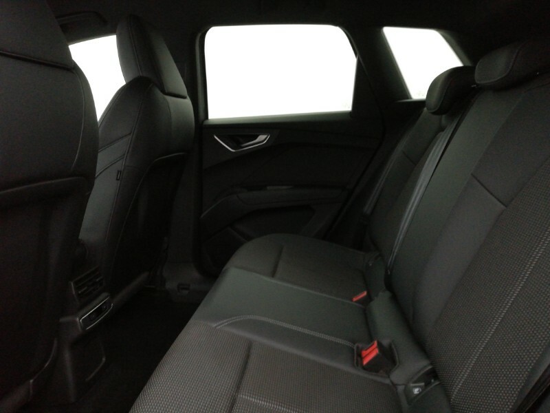 Audi Q4 E Tron 150Kw 40 82Kwh S Line Grey #6