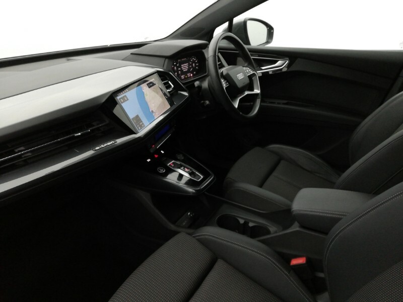 Audi Q4 E Tron 150Kw 40 82Kwh S Line Grey #5