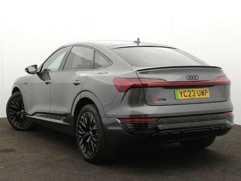 Audi Q8 e tron 250Kw 50 Quattro 95Kwh Black Edition Grey #2