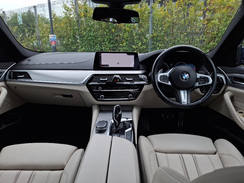 BMW 5 Series 520I M Sport Blue #3