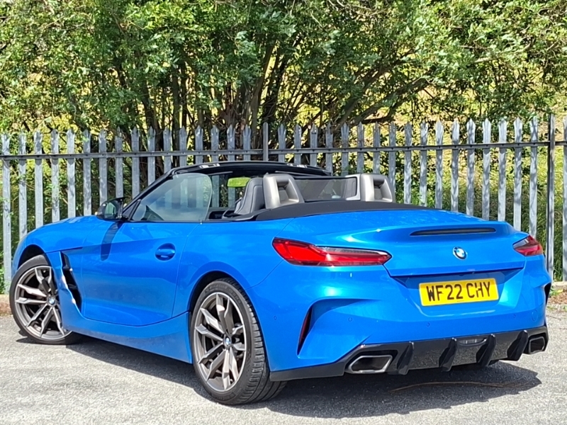 BMW Z4 Sdrive M40i Blue #2