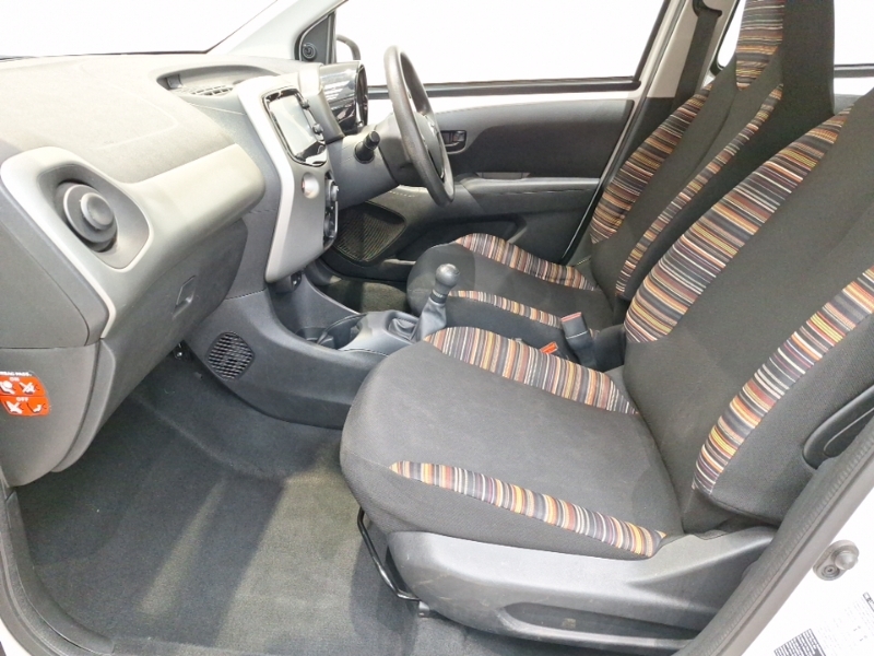 Citroen C1 1.0 Vti Feel White #5