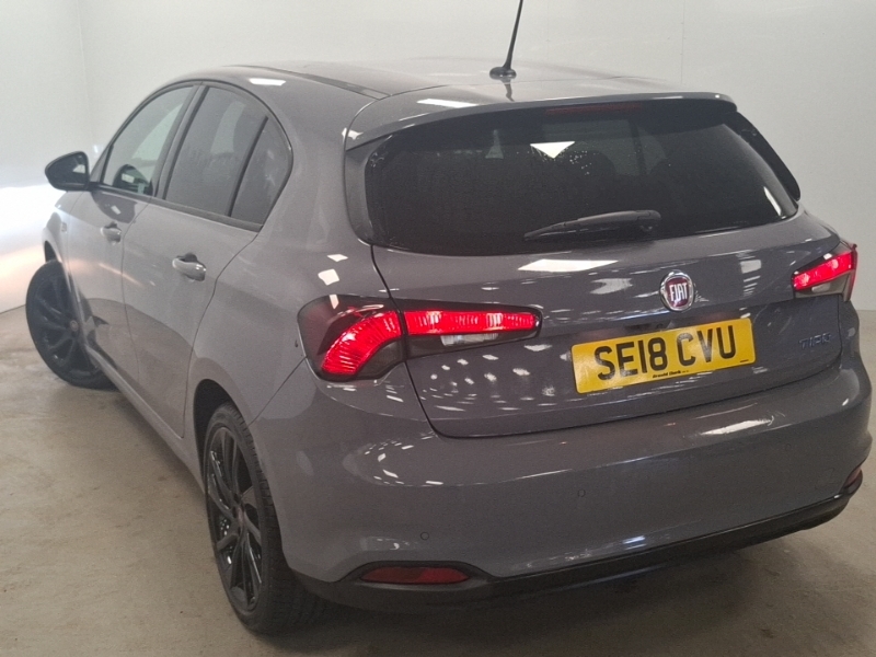 Fiat Tipo 1.4 T-jet 120 S Design Grey #2
