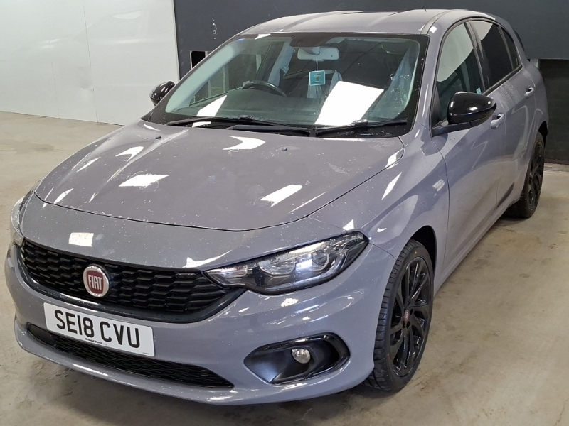 Fiat Tipo 1.4 T-jet 120 S Design Grey