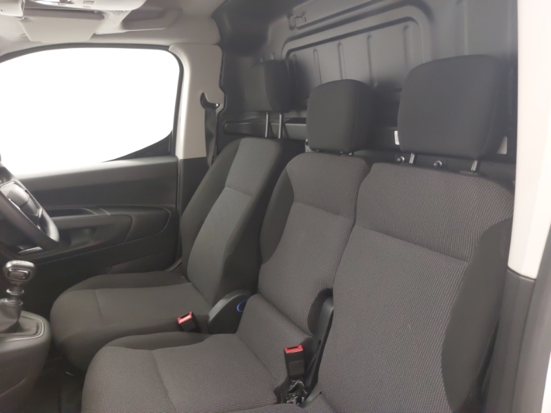 Fiat Doblo 1.5 Multijet 100 H1 Van White #5