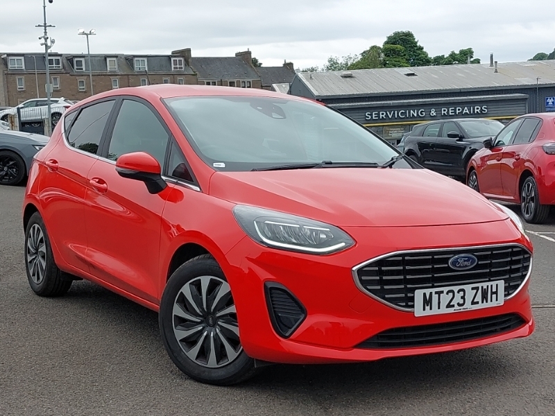 Ford Fiesta 1.0 Ecoboost Titanium MT23ZWH Red