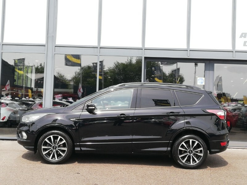 Ford Kuga 1.5 Ecoboost St-line 2Wd Black #4