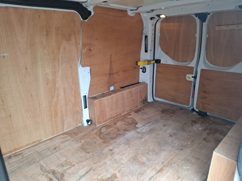 Ford Transit Custom 2.0 Ecoblue 130Ps Low Roof Trend Van White #6