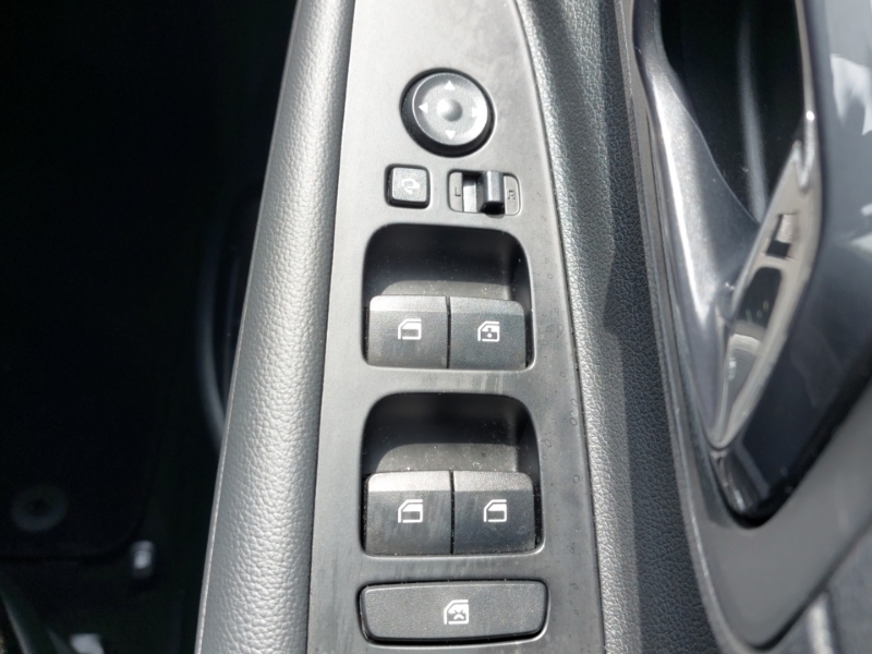 Hyundai Bayon Premium Green #17