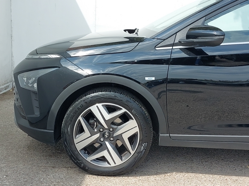 Hyundai Bayon Premium Green #19