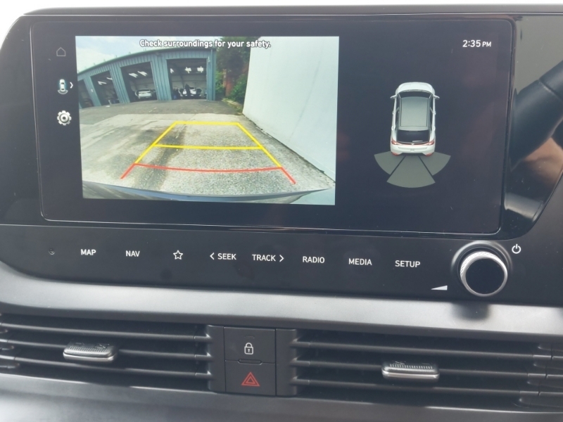Hyundai Bayon Premium Green #9