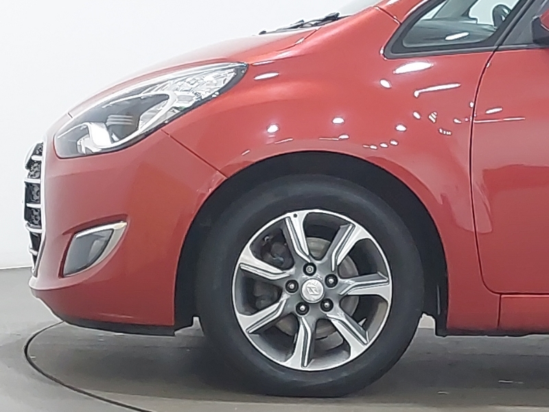 Hyundai Ix20 1.6 Se Red #19