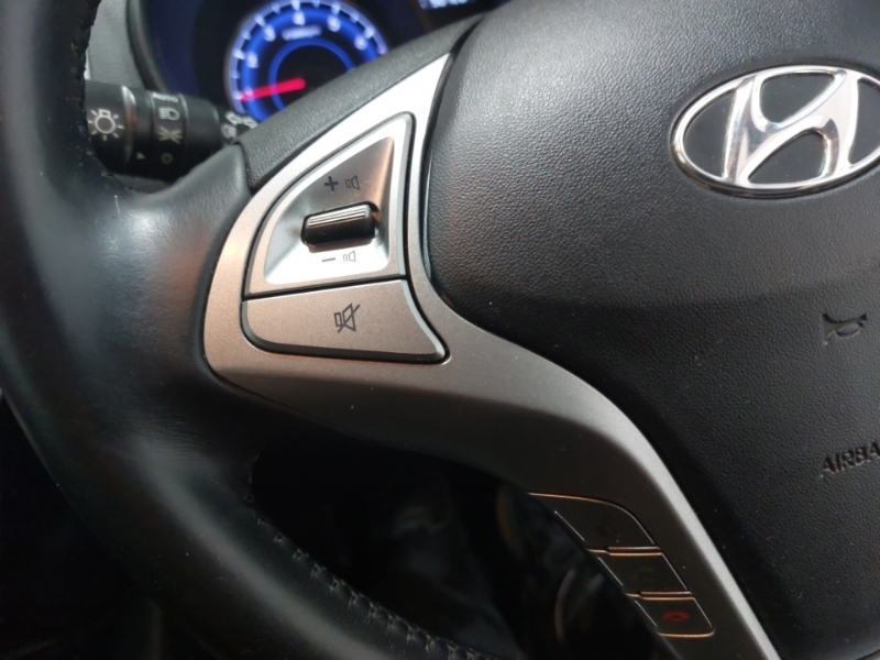 Hyundai Ix20 1.6 Se Red #12