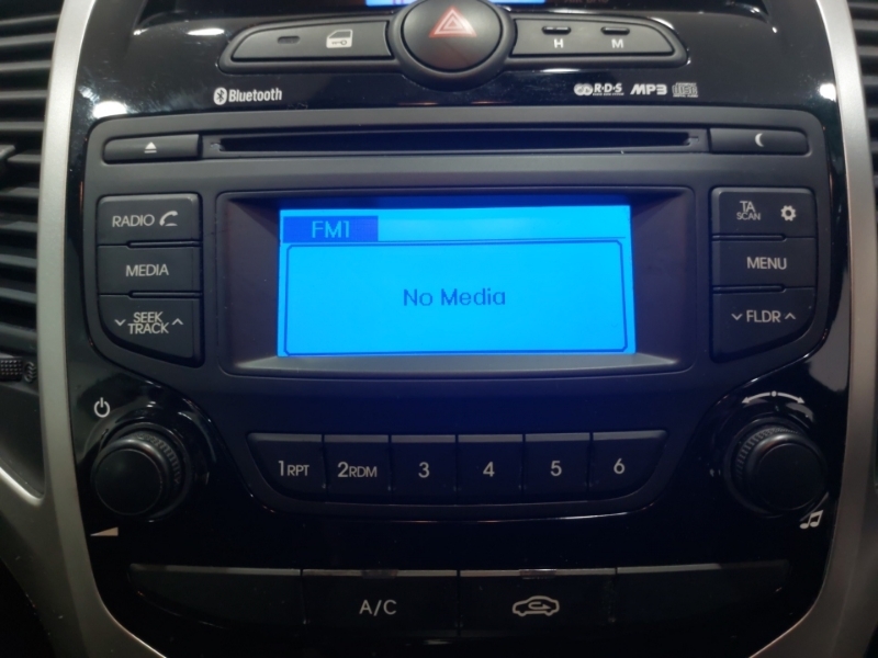 Hyundai Ix20 1.6 Se Red #16