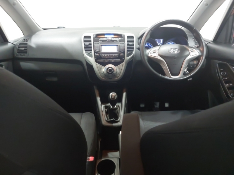 Hyundai Ix20 1.4 Blue Drive Se Red #3