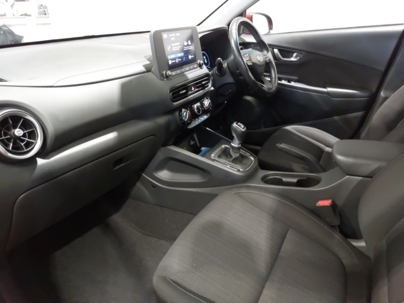 Hyundai Kona 1.0 Tgdi 48V Mhev Se Connect Red #5