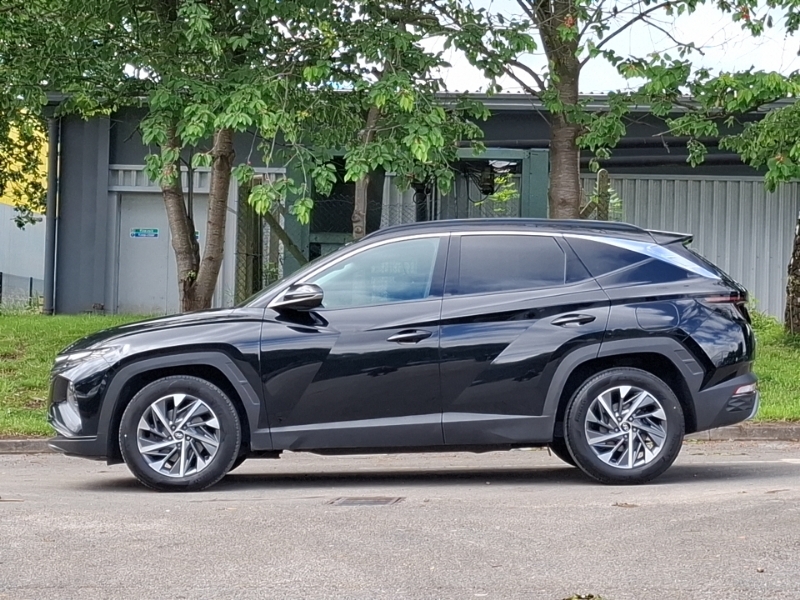 Hyundai Tucson 1.6 Tgdi Premium 2Wd Black #4