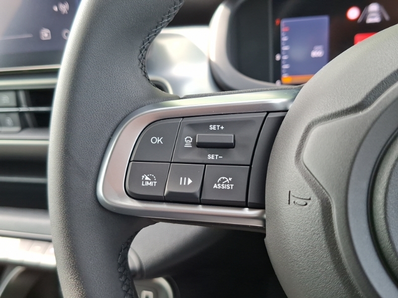 Jeep Avenger 115Kw Summit 54Kwh 2025 #12