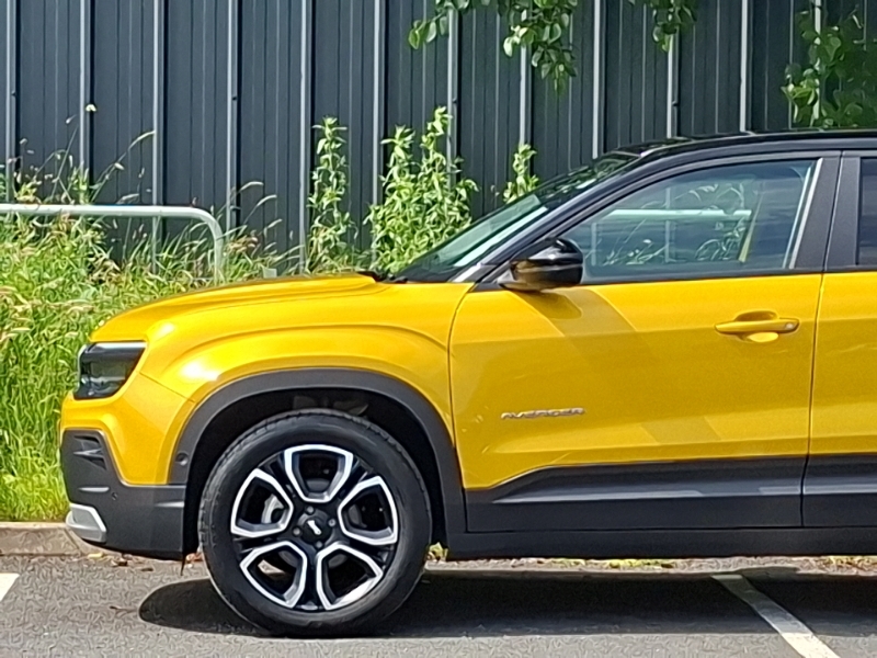 Jeep Avenger 115Kw Summit 54Kwh 2025 #19