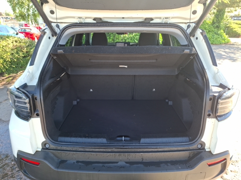 Jeep Avenger 115Kw Summit 54Kwh Black #18