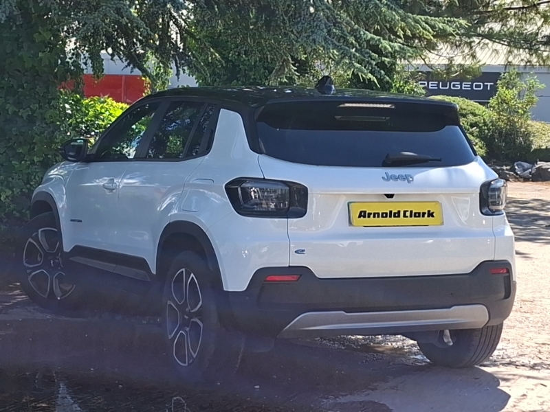 Jeep Avenger 115Kw Summit 54Kwh White #2