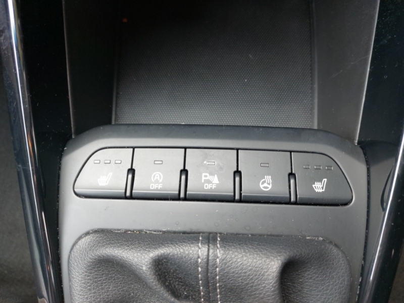 Kia Stonic 1.0T Gdi 4 Red #16