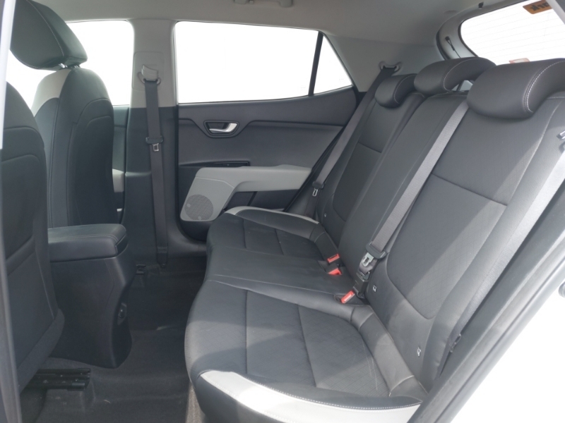 Kia Stonic 1.0T Gdi 4 White #6
