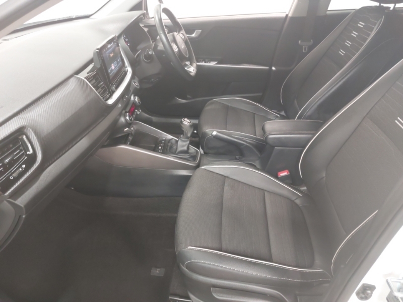 Kia Stonic 1.0T Gdi 48V Gt-line S White #5
