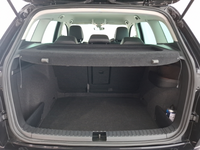 Skoda Karoq Se L Grey #18
