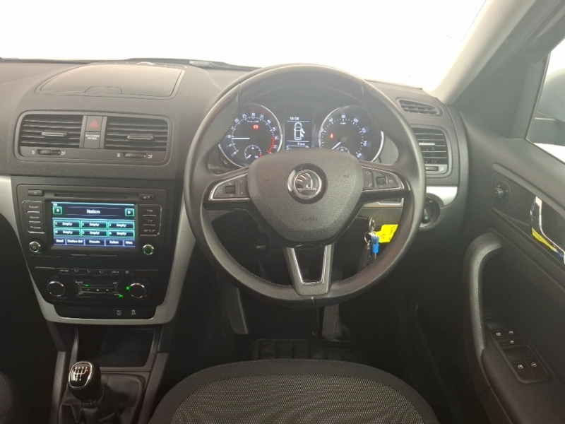 Skoda Yeti Suv Black #8