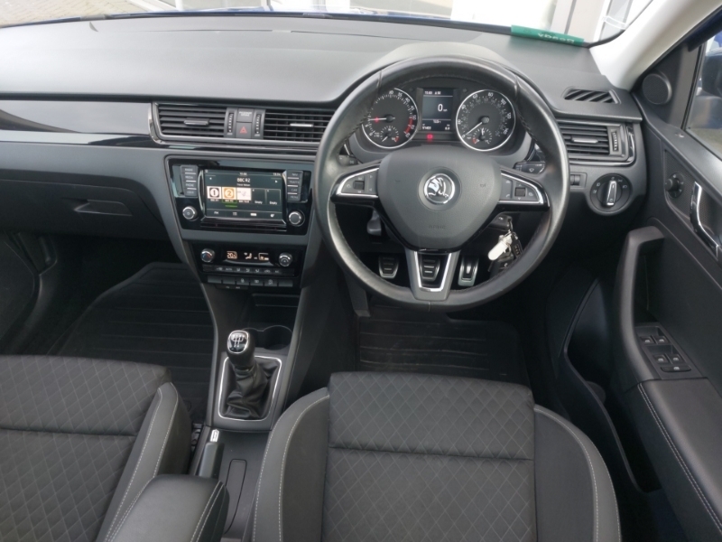 Skoda Rapid Spaceback Skoda Rapid 1.6 Spaceback Se Sport Tdi Hatc... Grey #8