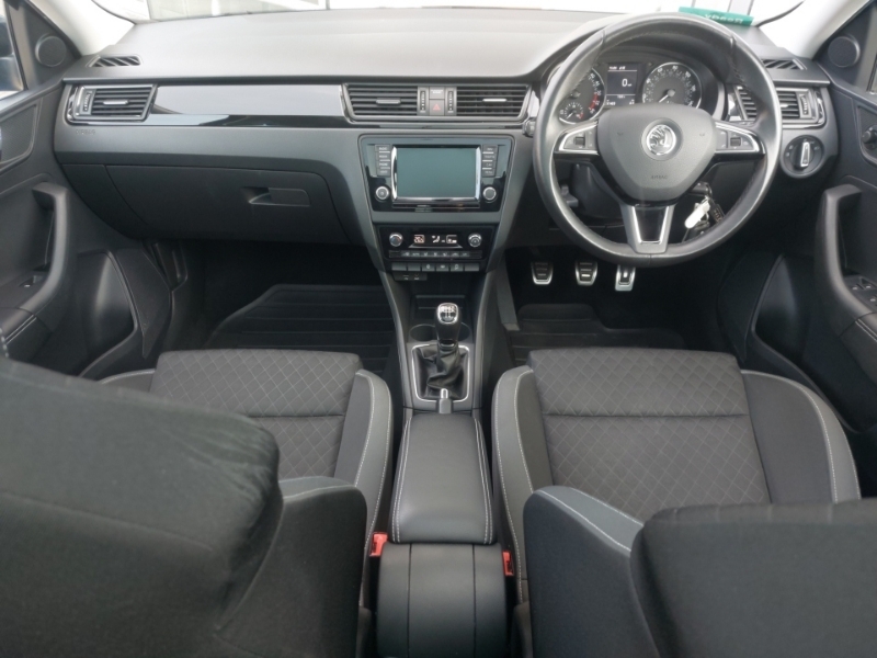 Skoda Rapid Spaceback 1.4 Tdi Cr 90 Se Sport Blue #3