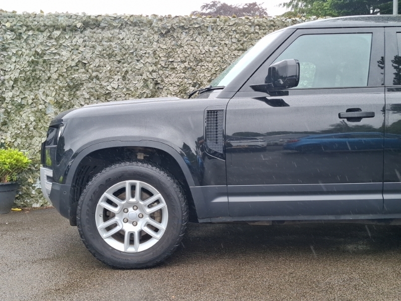 Land Rover Defender 110 First Edition Silver #19